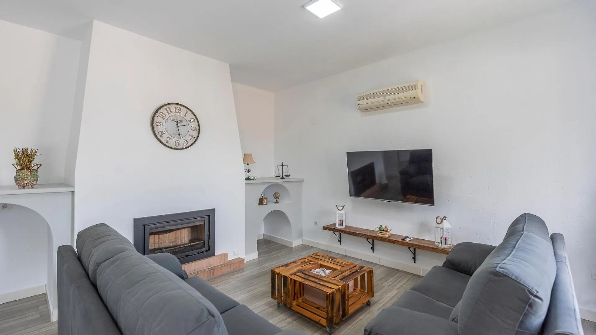 Casa Rural Dehesa De Las Yeguas La Puebla de Cazalla Prázdninový dům