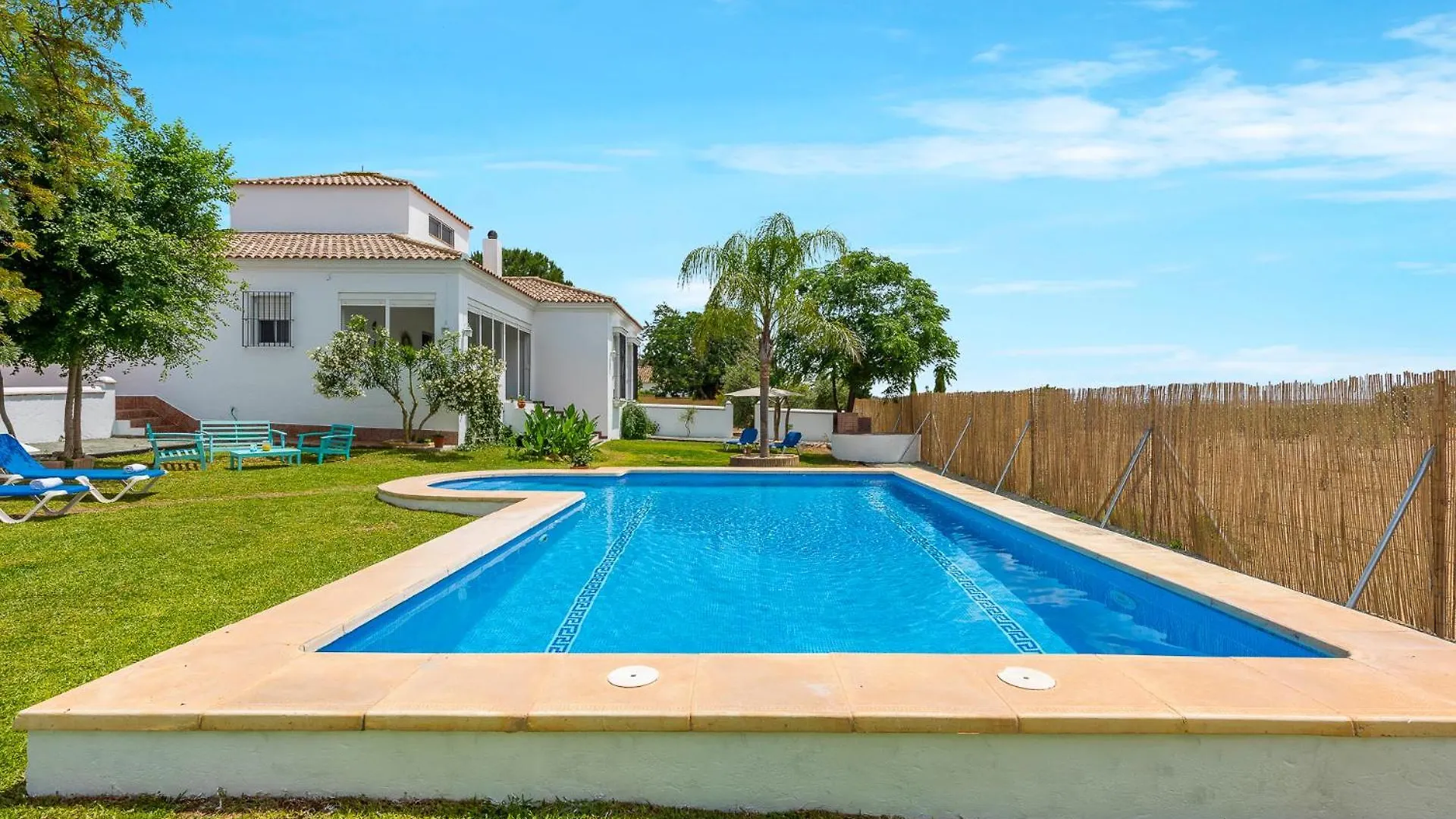 Casa Rural Dehesa De Las Yeguas La Puebla de Cazalla